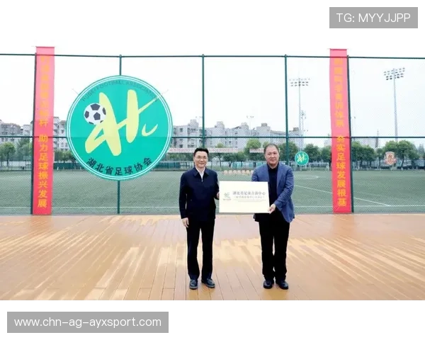足球联赛在青训中推广多元评价体系与长期跟踪机制,足球青训理念 足球联赛在青训中推广多元评价体系与长期跟踪机制,足球青训理念